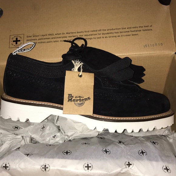 Dr. Martens 3989 - Picture 2 of 5